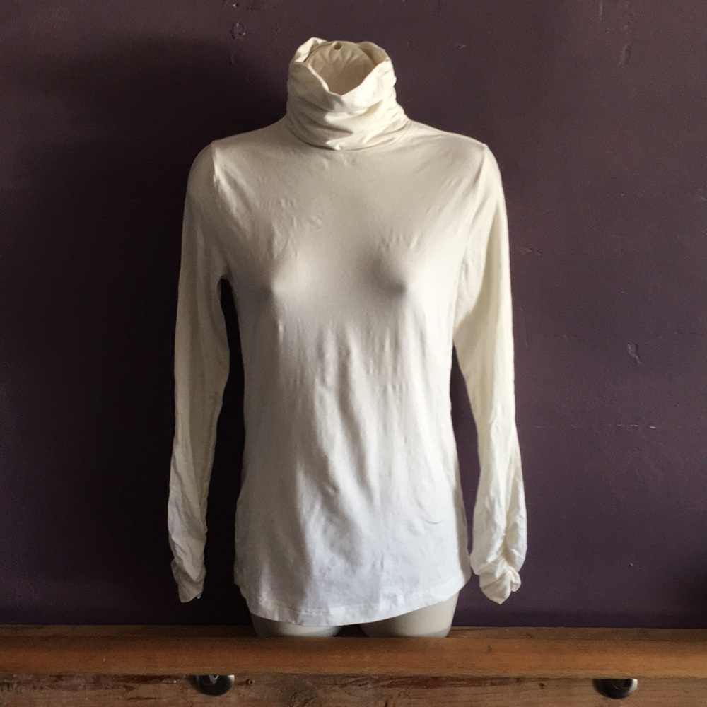 5 knit turtleneck tee shirts,